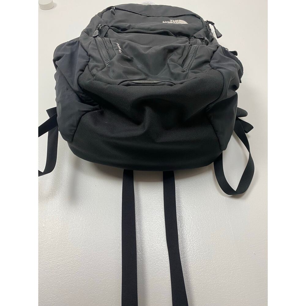 Women The North Face Surge 31L black nylon padded backpack bookbag - Picture 5 of 9